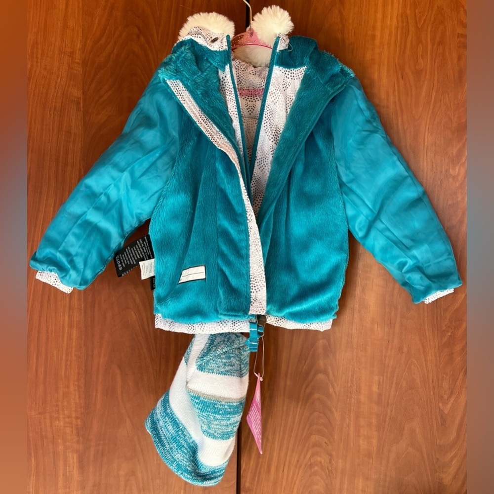 Snozu - White mosaic warm puffy down Jacket w/Beanie Faux Fur (Size 2t ) NWT - Picture 5 of 8